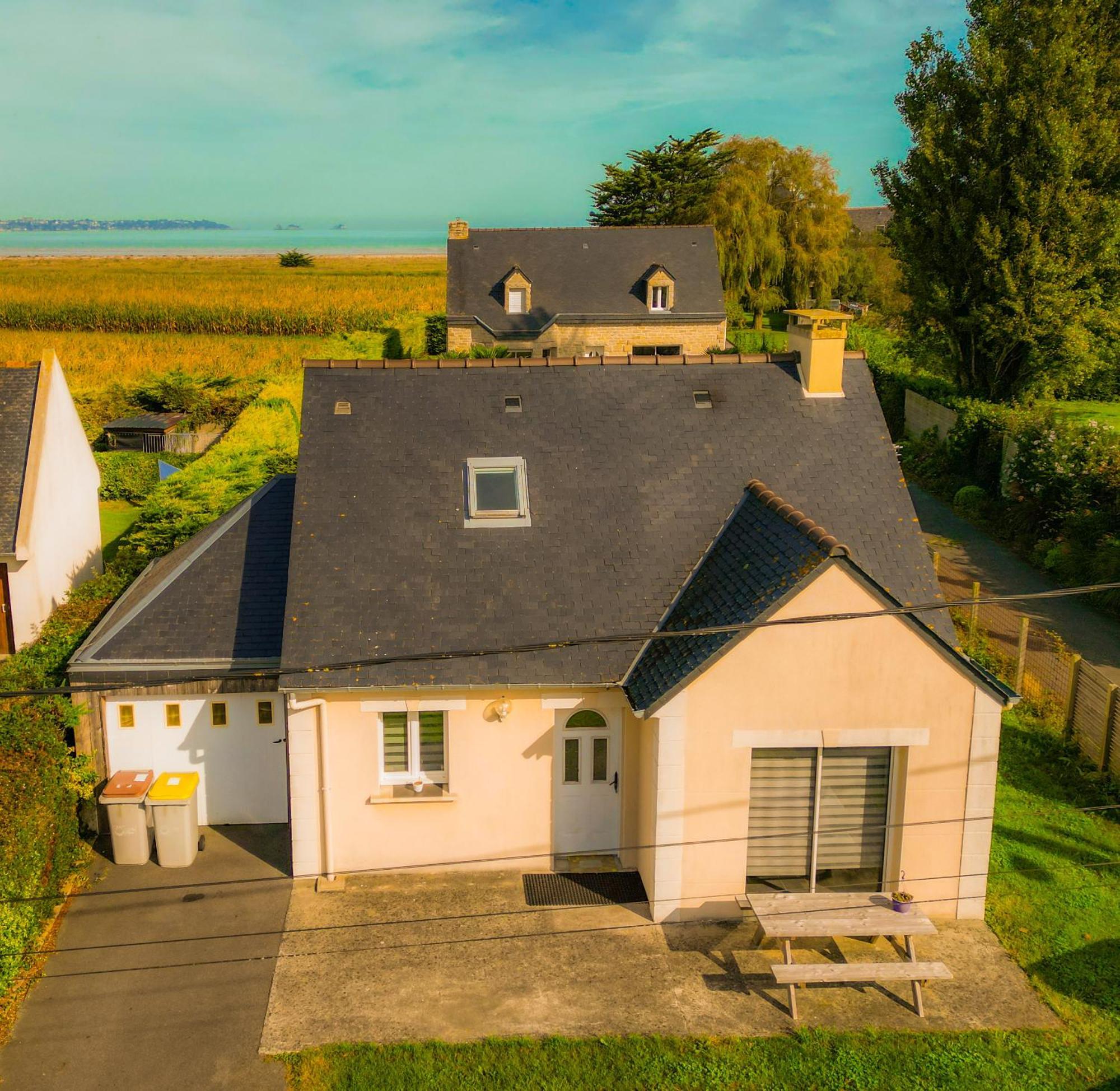 Marine Holiday home Hirel